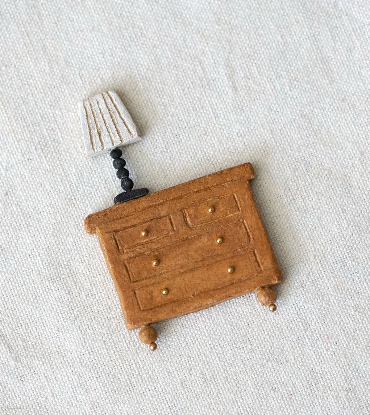 Little Hand Ceramic Vintage Furniture Magnet 【Side Table】