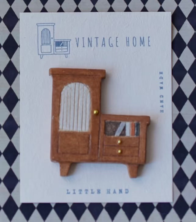 Little Hand Ceramic Vintage Furniture Magnet 【Cabinet】