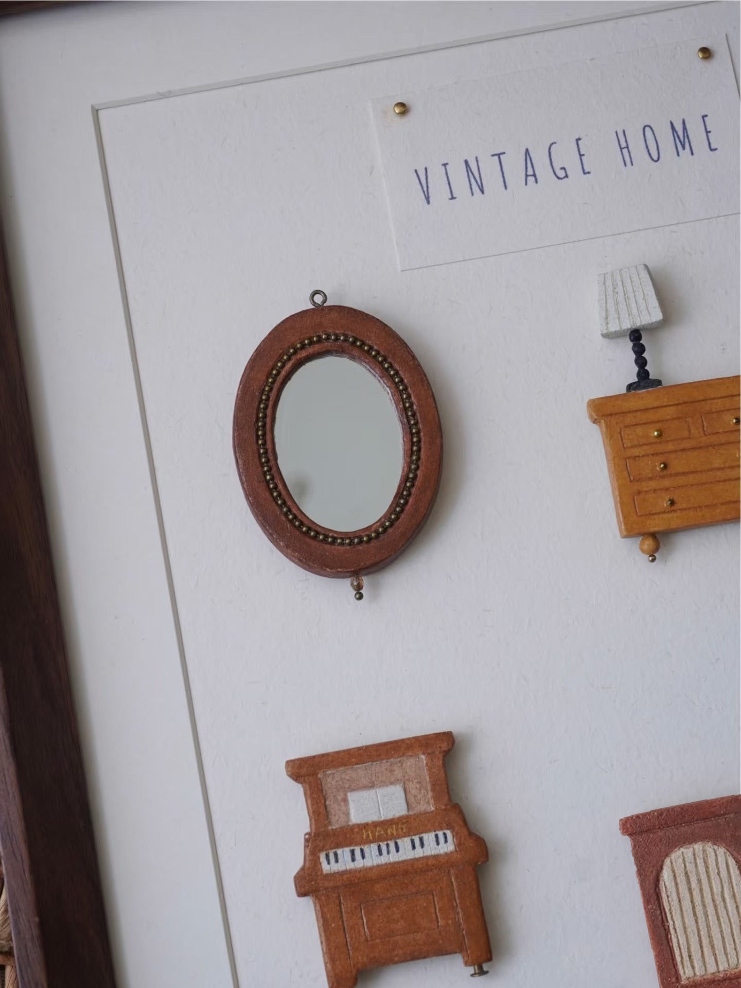 Little Hand Ceramic Vintage Furniture Magnet 【Mirror】